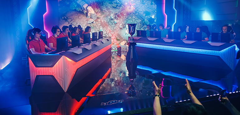 צוות משחק ההקלדה שלנו שעובד קשה ליצירת משחק התרגול הטוב ביותר להקלדה